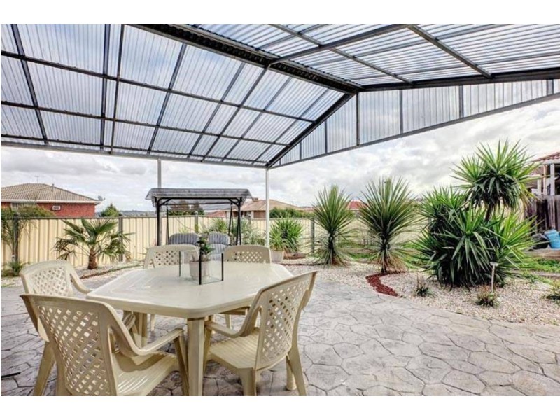 1 Hopkins Way, Meadow Heights VIC 3048