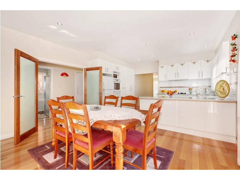 20 Morwell Crescent, Dallas VIC 3047