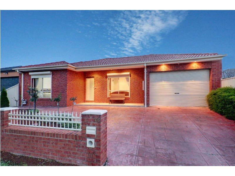 26 Colchester Circuit, Roxburgh Park VIC 3064
