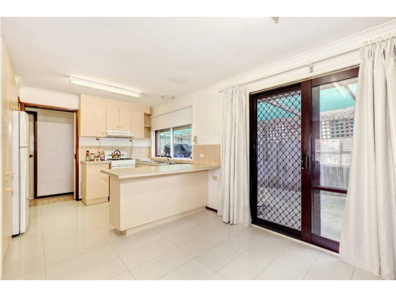 1/25 Rokewood Crescent, Meadow Heights VIC 3048