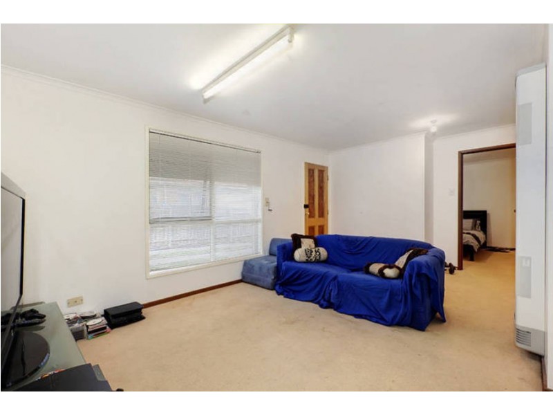 1/25 Rokewood Crescent, Meadow Heights VIC 3048