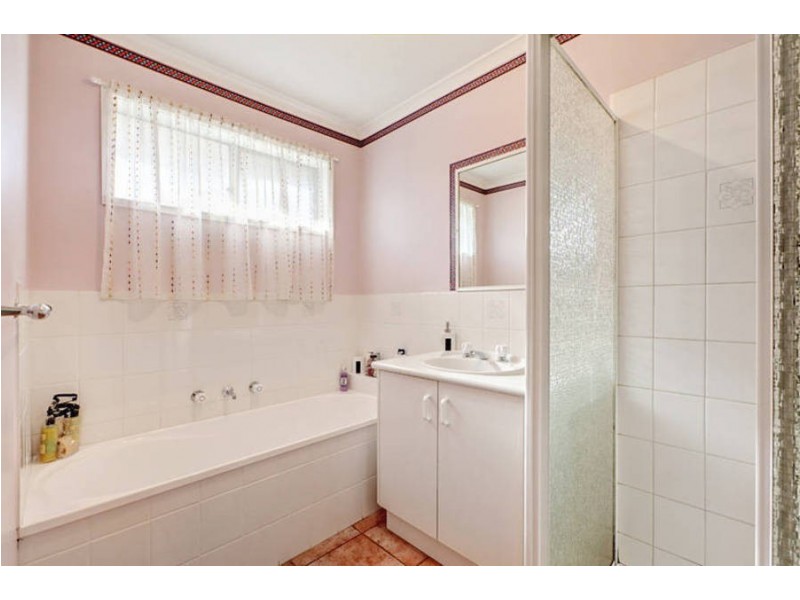 23 Jasmine Court, Meadow Heights VIC 3048