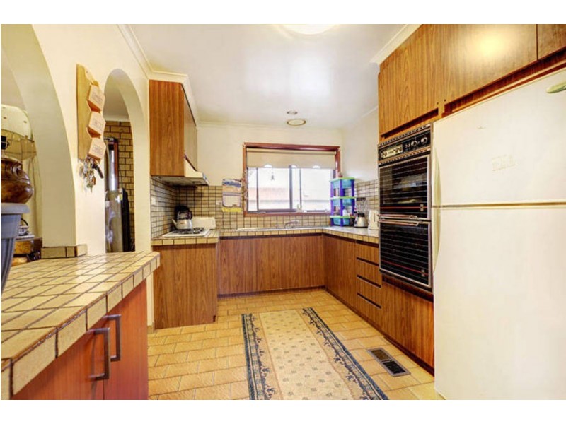 28 Stewart Grove, Campbellfield VIC 3061