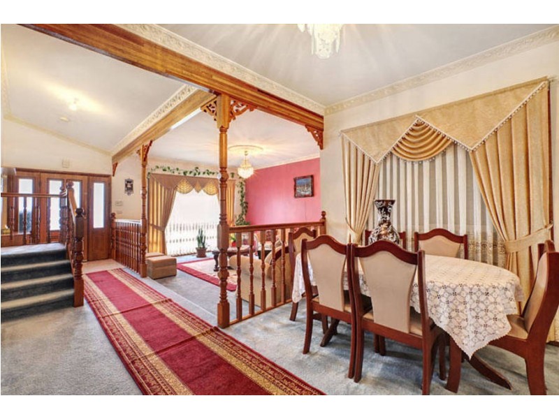 147 Lightwood Crescent, Meadow Heights VIC 3048