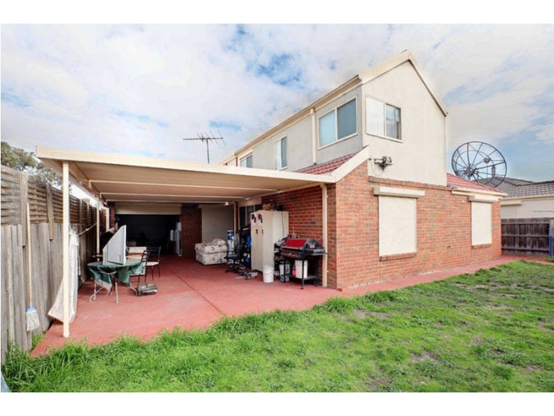 26 Mc Connell Crescent, Roxburgh Park VIC 3064