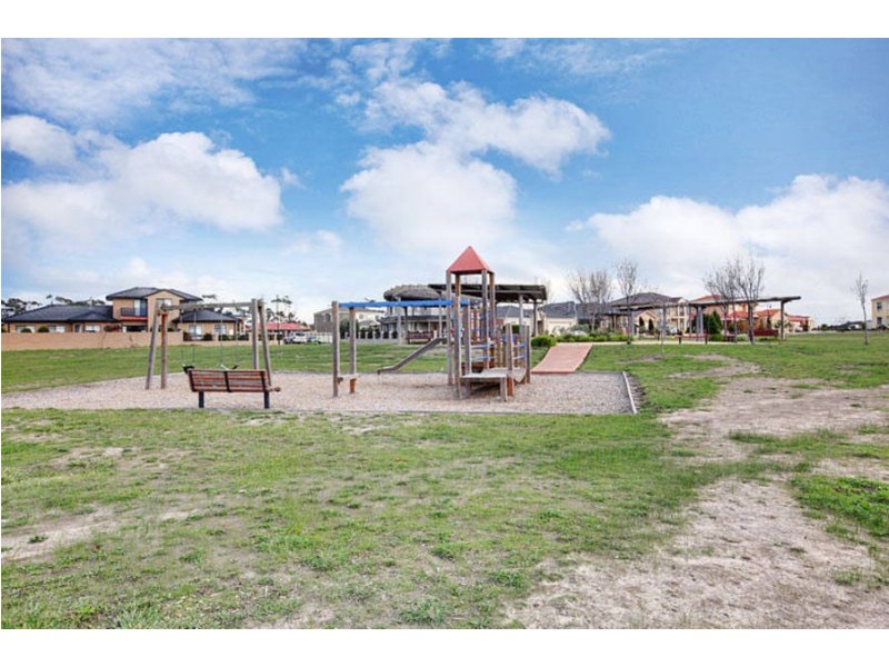 31 Grenville Terrace, Roxburgh Park VIC 3064