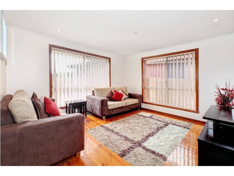 2/16 Brodie Court, Meadow Heights VIC 3048