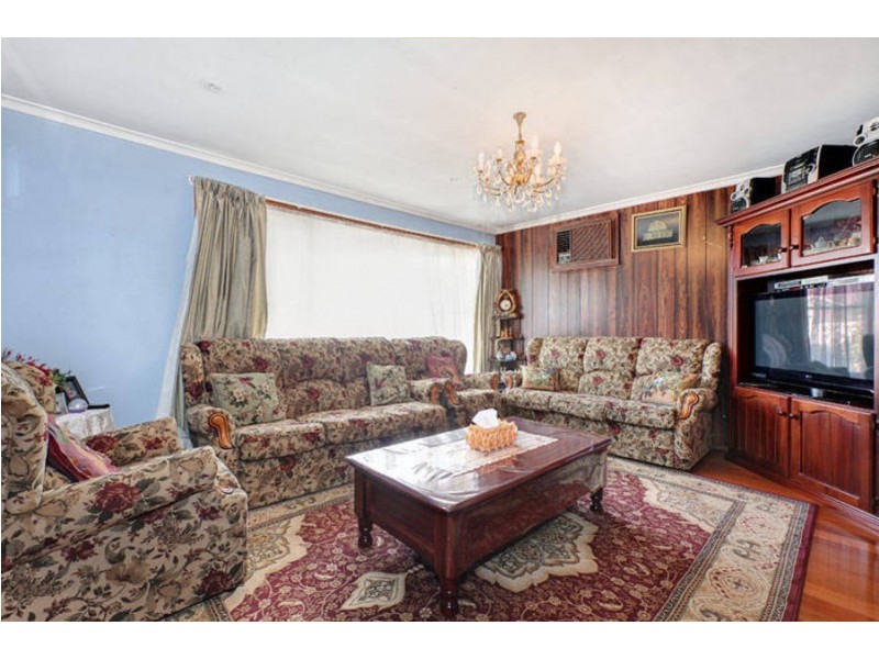 11 Childers Crescent, Coolaroo VIC 3048