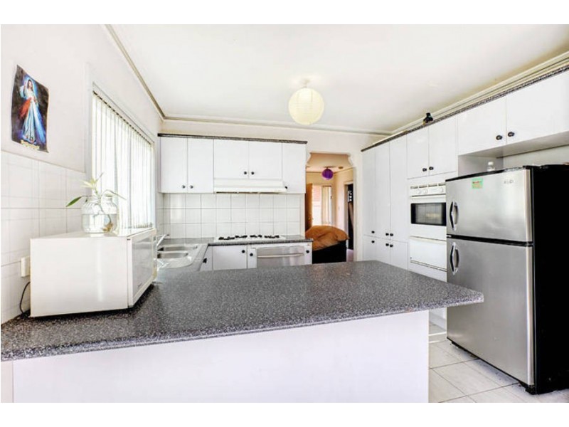 41 St Clair Boulevard, Roxburgh Park VIC 3064