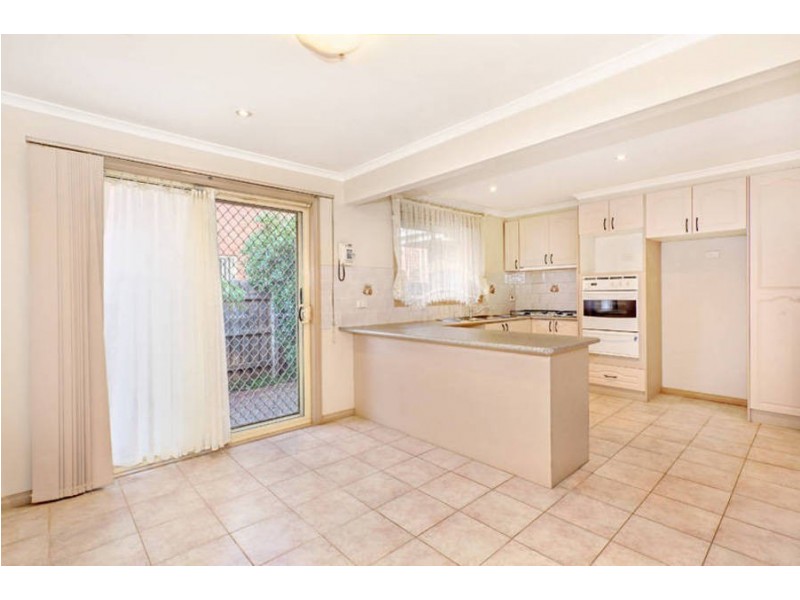 23 McIntyre Avenue, Roxburgh Park VIC 3064