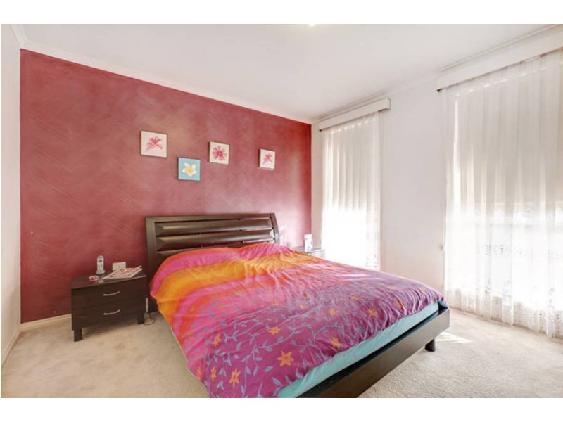 6 Mayfield Mews, Roxburgh Park VIC 3064