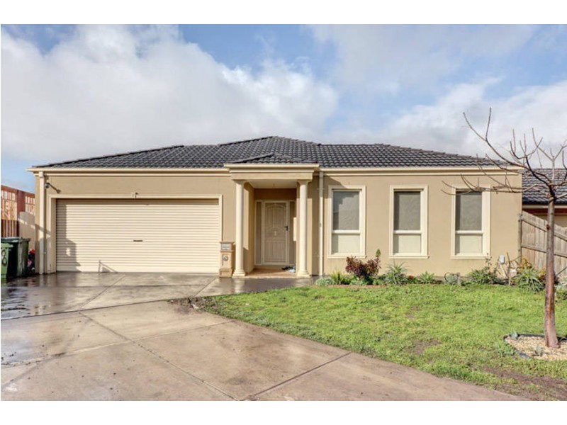 8 Mayfield Mews, Roxburgh Park VIC 3064