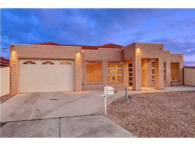 21 Broadway Street, Roxburgh Park VIC 3064