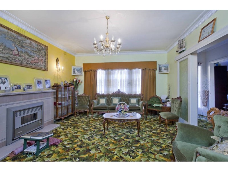 23 Sutherland Street, Hadfield VIC 3046