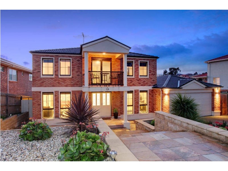 19 Langbourne Court, Greenvale VIC 3059