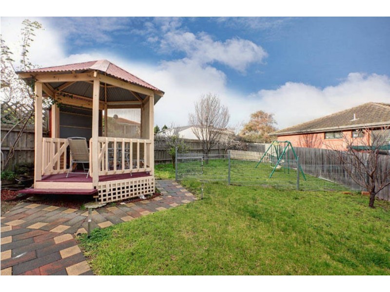 14 Wirilda Court, Meadow Heights VIC 3048
