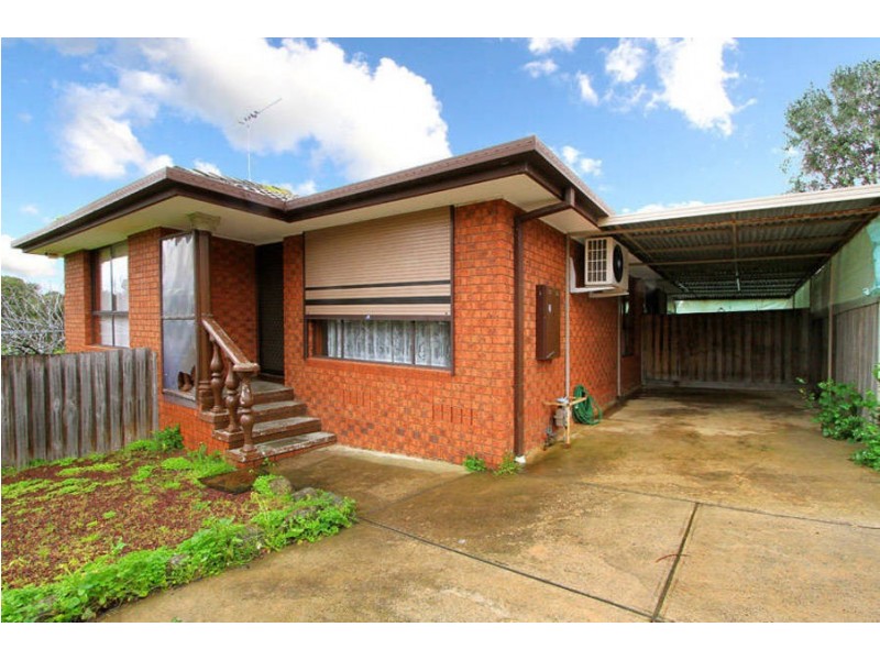 2/18 Bronco Court, Meadow Heights VIC 3048