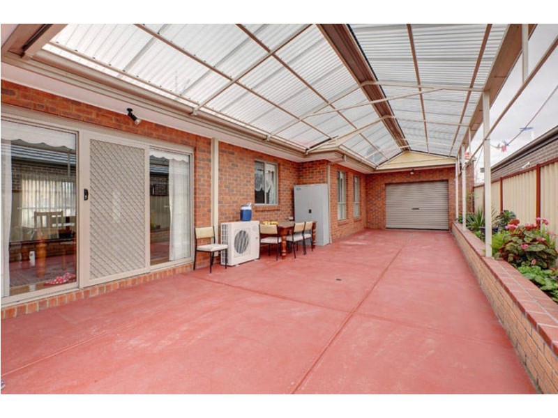 79 Lockwood Drive, Roxburgh Park VIC 3064