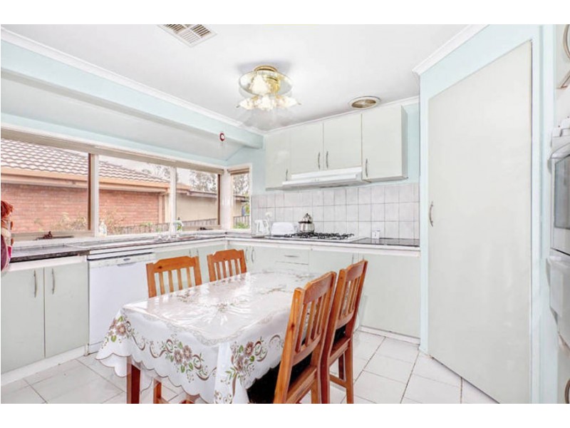 7 Karoonda Court, Meadow Heights VIC 3048