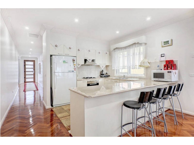 30 Morwell Crescent, Dallas VIC 3047