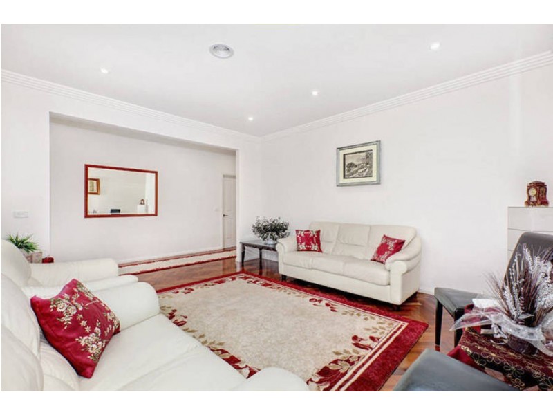 30 Morwell Crescent, Dallas VIC 3047