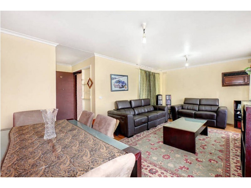 43 Pearson Crescent, Coolaroo VIC 3048