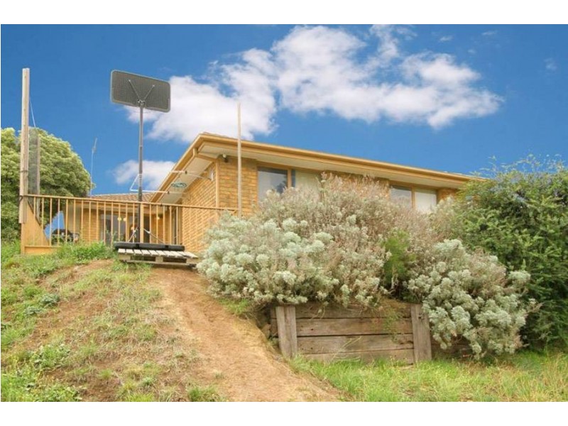 34 Magnolia Boulevard, Meadow Heights VIC 3048