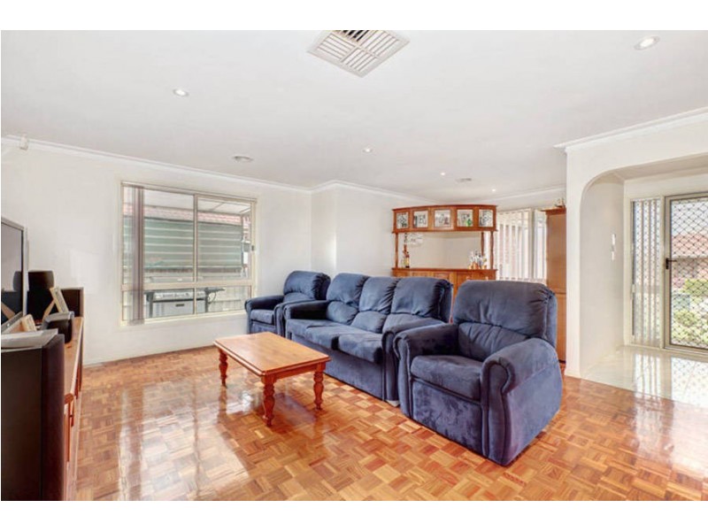 6 Hemsworth Court, Roxburgh Park VIC 3064