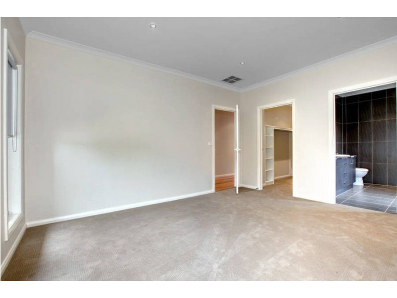 Lot 5235, 26 Conservation Drive, Craigieburn VIC 3064