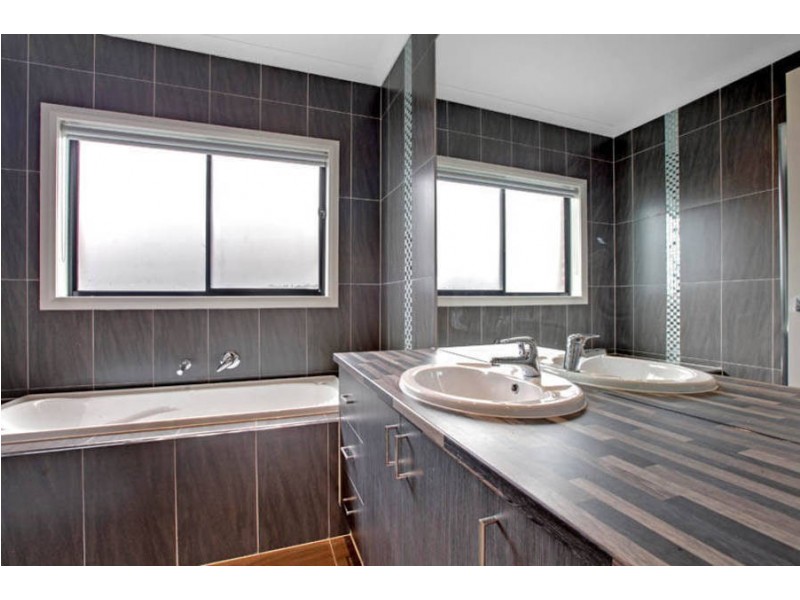 Lot 5235, 26 Conservation Drive, Craigieburn VIC 3064