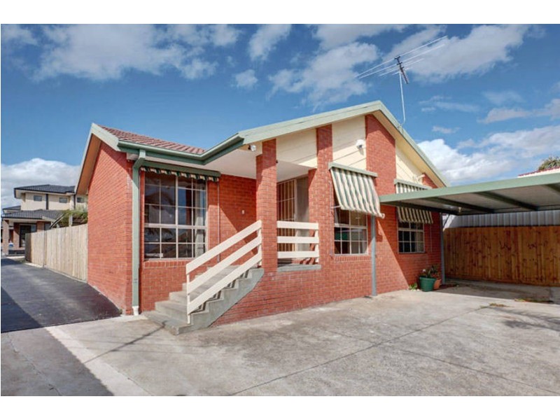 1/7 Care Close, Meadow Heights VIC 3048
