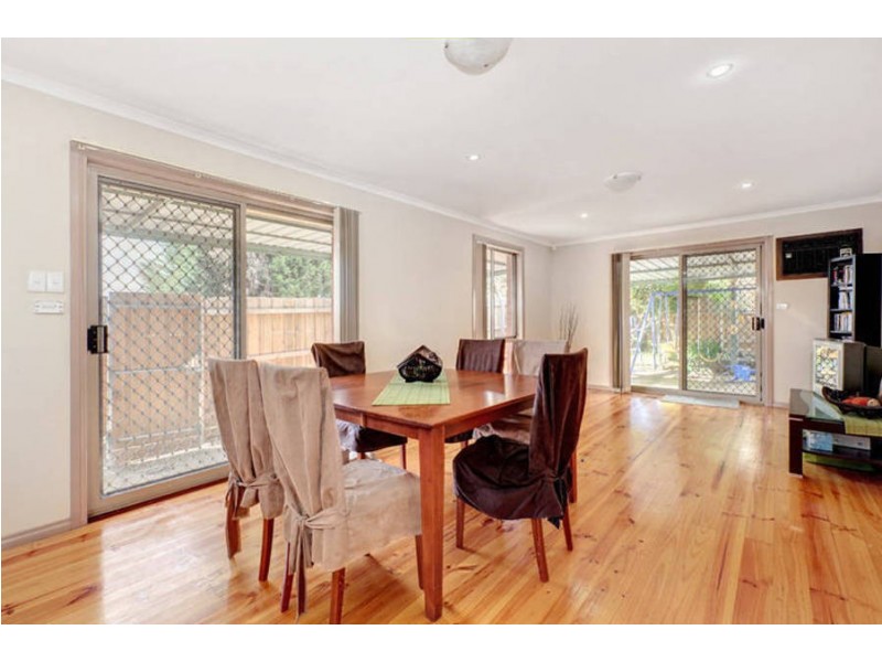 1/7 Care Close, Meadow Heights VIC 3048