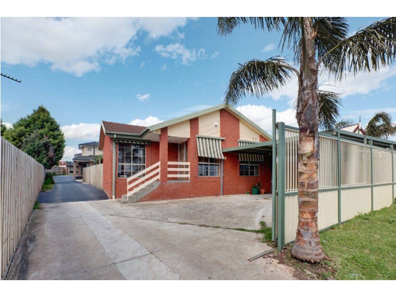 1/7 Care Close, Meadow Heights VIC 3048