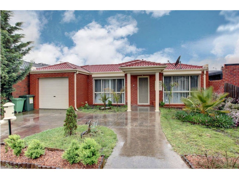 5 Masters Circuit, Roxburgh Park VIC 3064