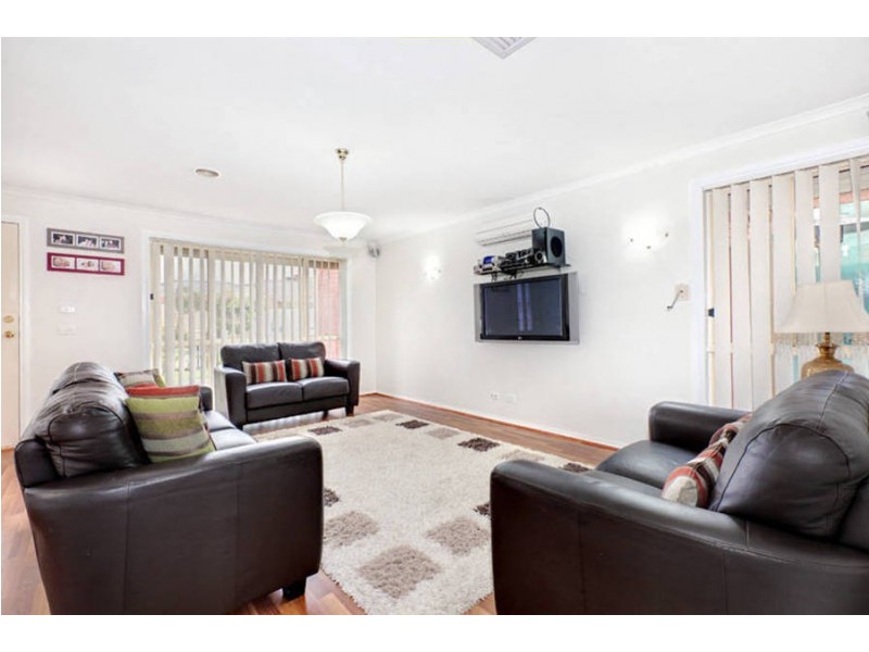 5 Masters Circuit, Roxburgh Park VIC 3064