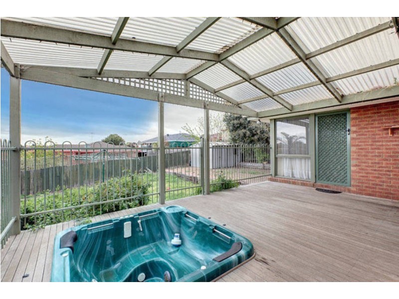 3 Fuschia Place, Meadow Heights VIC 3048