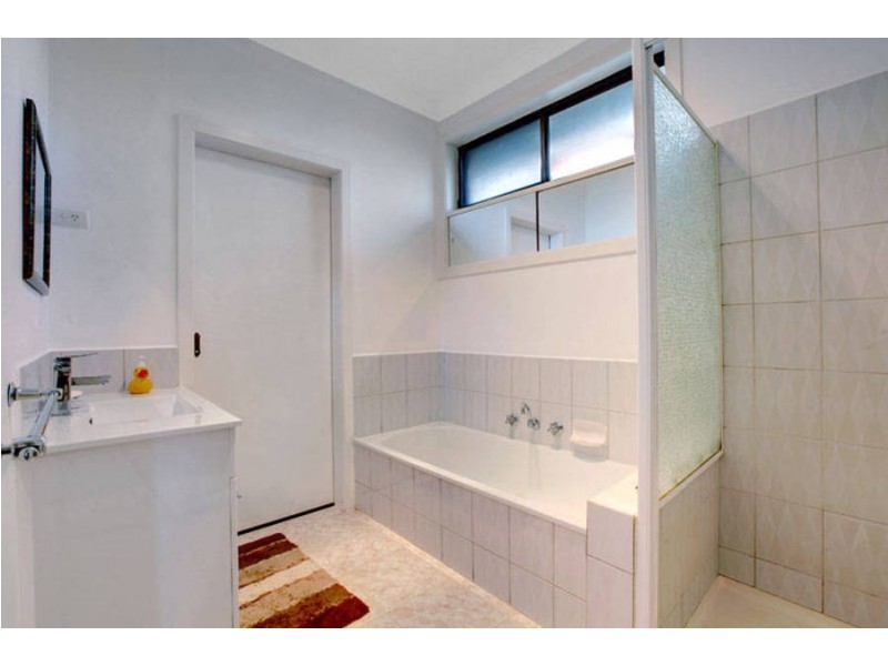 12 Expo Court, Meadow Heights VIC 3048