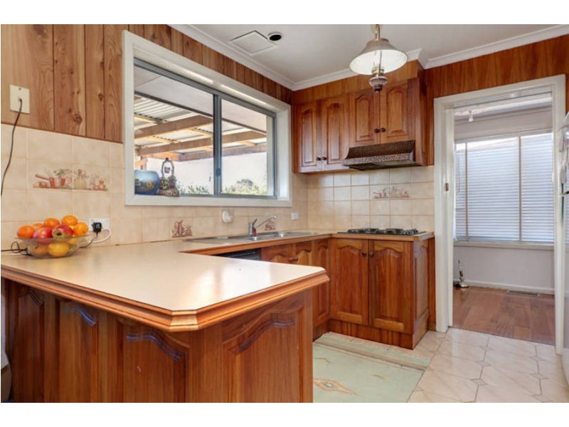 1/57 Corinella Crescent, Dallas VIC 3047