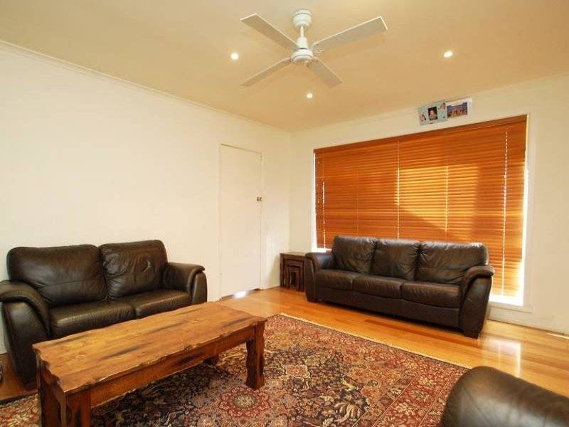 1 Lismore Street, Dallas VIC 3047