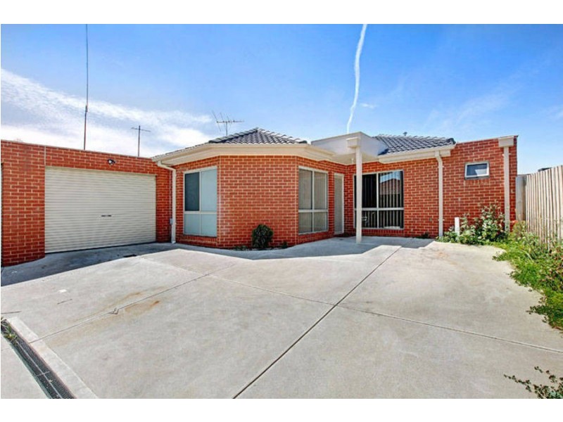 8a Bicentennial Crescent, Meadow Heights VIC 3048