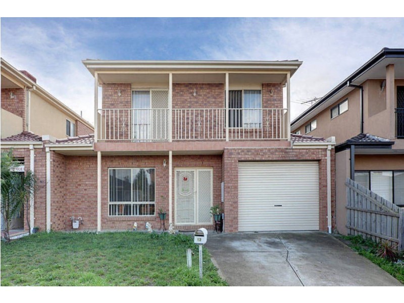 12 Thames Way, Roxburgh Park VIC 3064