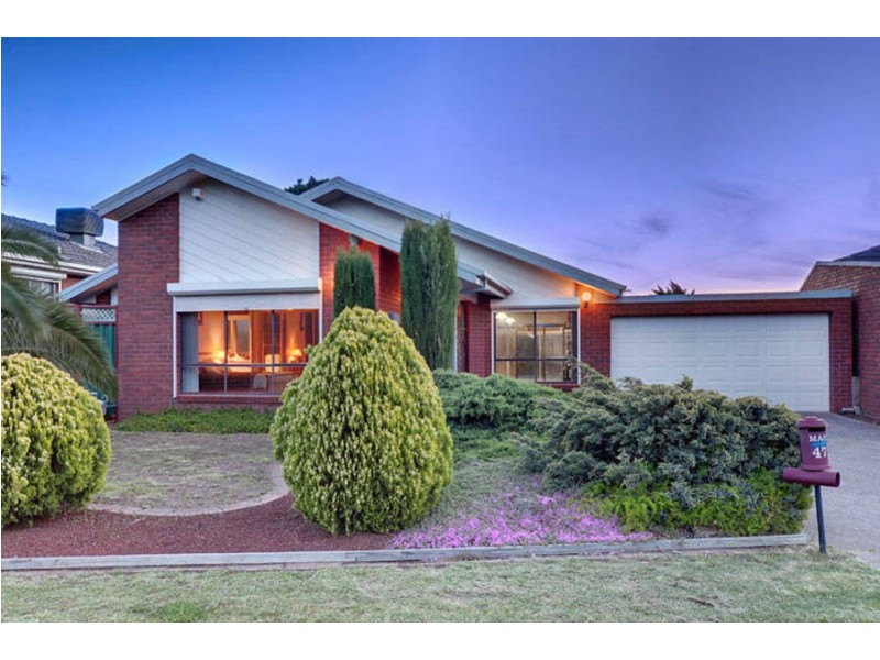 47 Paringa Boulevard, Meadow Heights VIC 3048