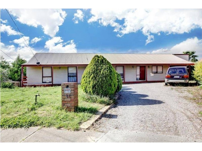 15 Morris Court, Meadow Heights VIC 3048