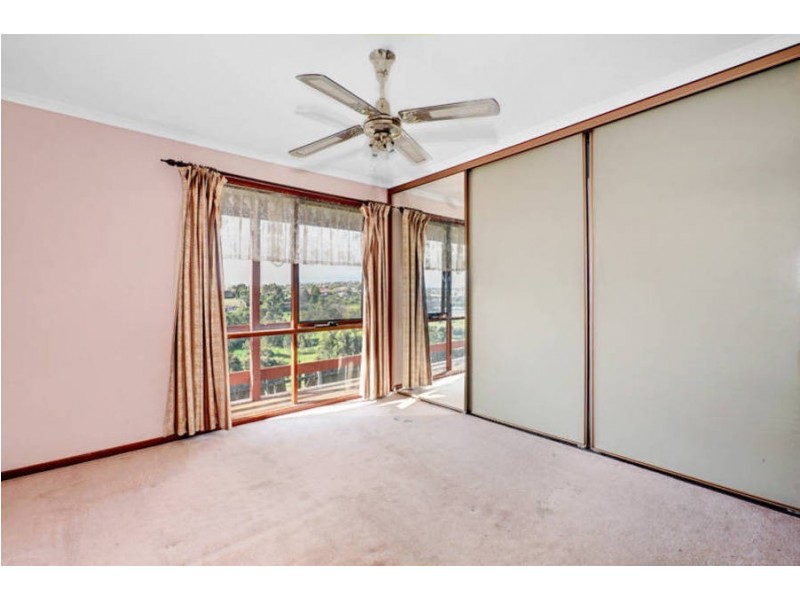 15 Morris Court, Meadow Heights VIC 3048