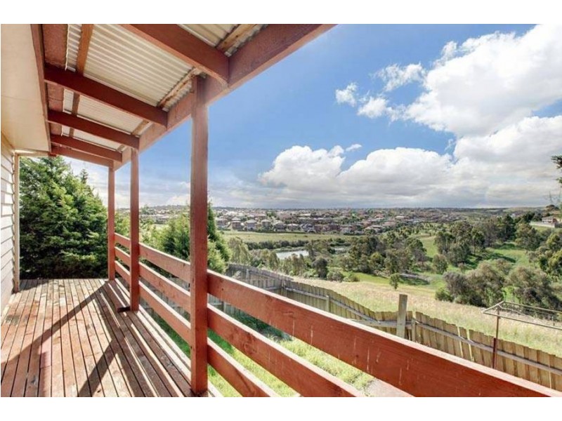 15 Morris Court, Meadow Heights VIC 3048