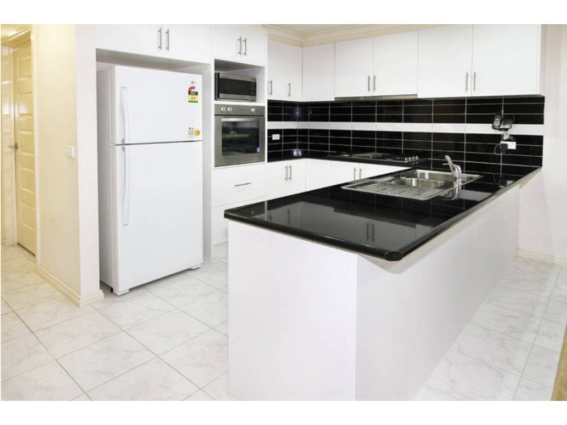 23 Burrora Way, Craigieburn VIC 3064