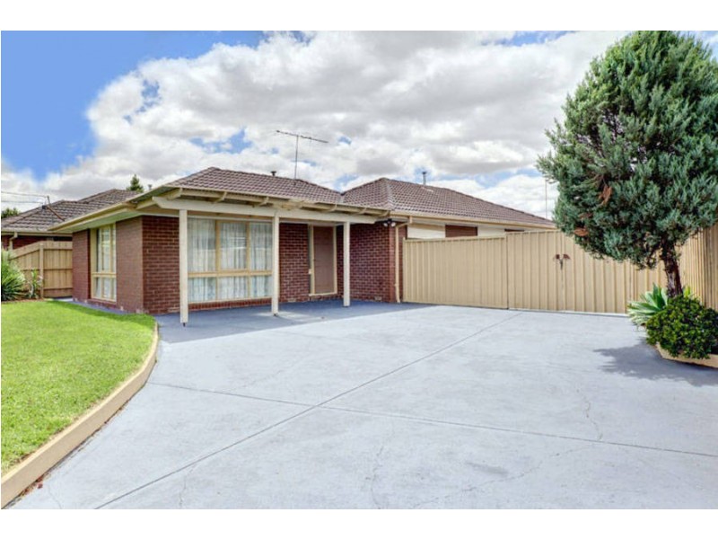 11 Huntly Court, Meadow Heights VIC 3048