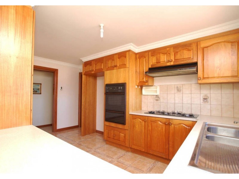 59 Rokewood Crescent, Meadow Heights VIC 3048