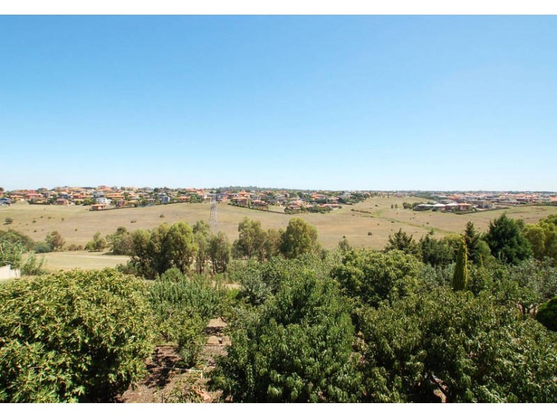 59 Rokewood Crescent, Meadow Heights VIC 3048