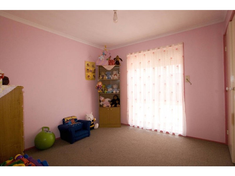 11 Lawry Place, Meadow Heights VIC 3048